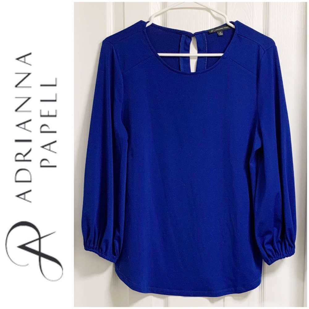 3/$20❄️Adrianna Papell Electric Blue Blouse Size M